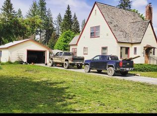 29 E Jackson Ave, Priest River, ID 83856