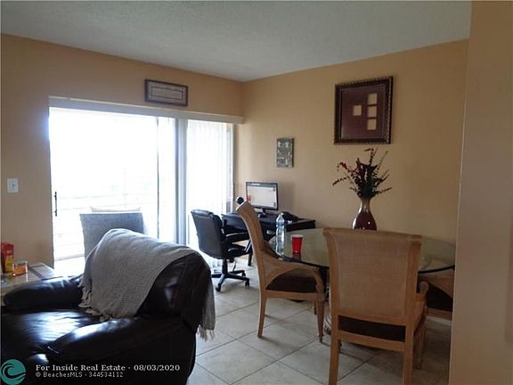 5th image of 4200 Crystal Lake Dr APT 311