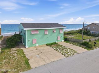 616 N Shore Drive, Surf City, NC 28445
