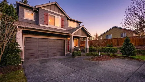 120 Pickford Pl SW Photo 1