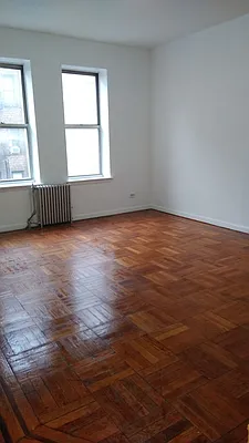 Rented by Arena Real Estate | media 21