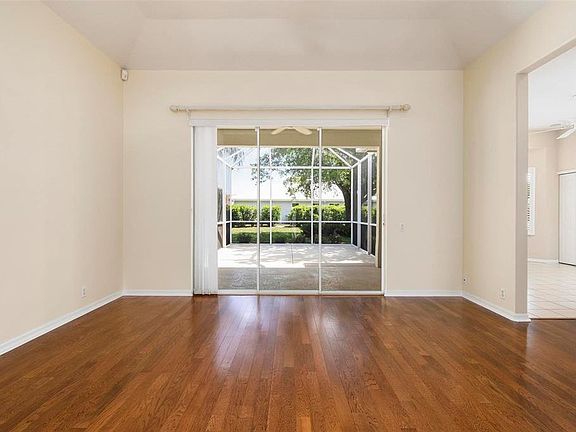 3rd image of 1265 Highland Greens Dr