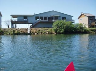 33715 Resort Dr, Cloverdale, OR 97112