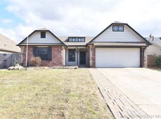 4373 S 205th East Ave, Broken Arrow, OK 74014