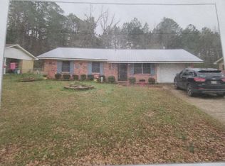 106 Evergreen St, Amory, MS 38821