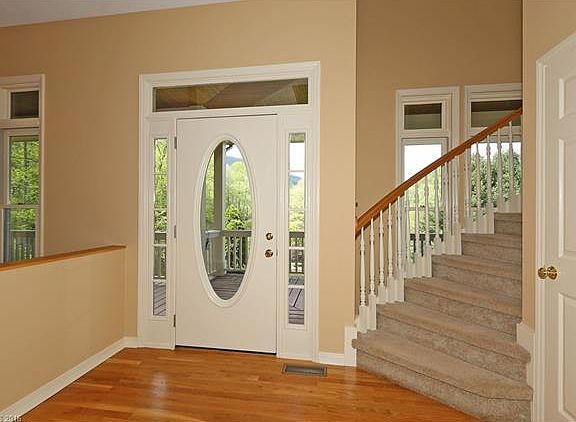 5th image of 210 Clearview Dr
