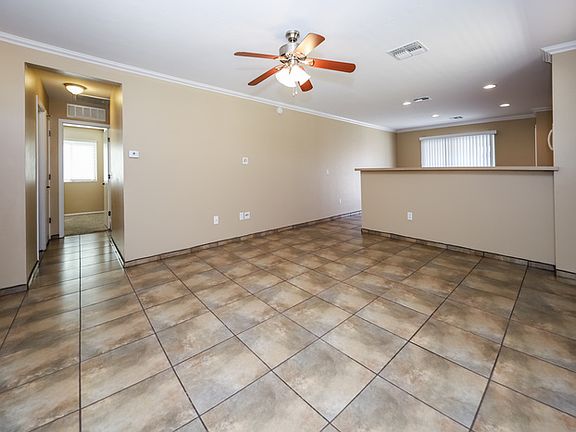 4th image of 5066 E Kittentails Dr