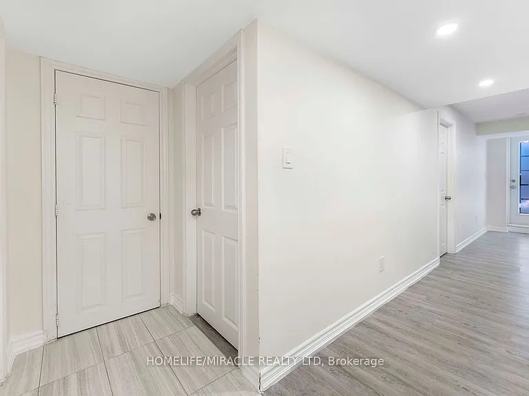 1330 Aldergrove Dr #BASEMENT — Photo 14