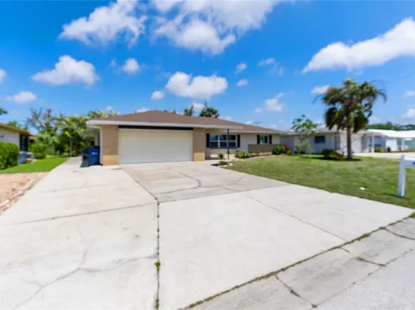 609 Glen Oak Rd, Venice, FL 34293