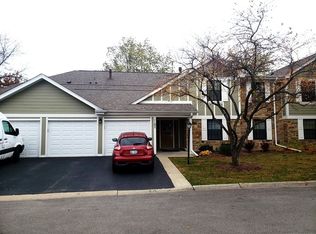 1107 Woodbury Ln APT A1, Wheeling, IL