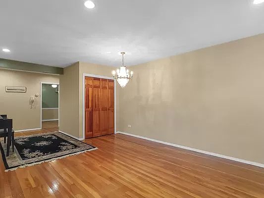 3rd image of 144-55 Melbourne Ave APT 3F