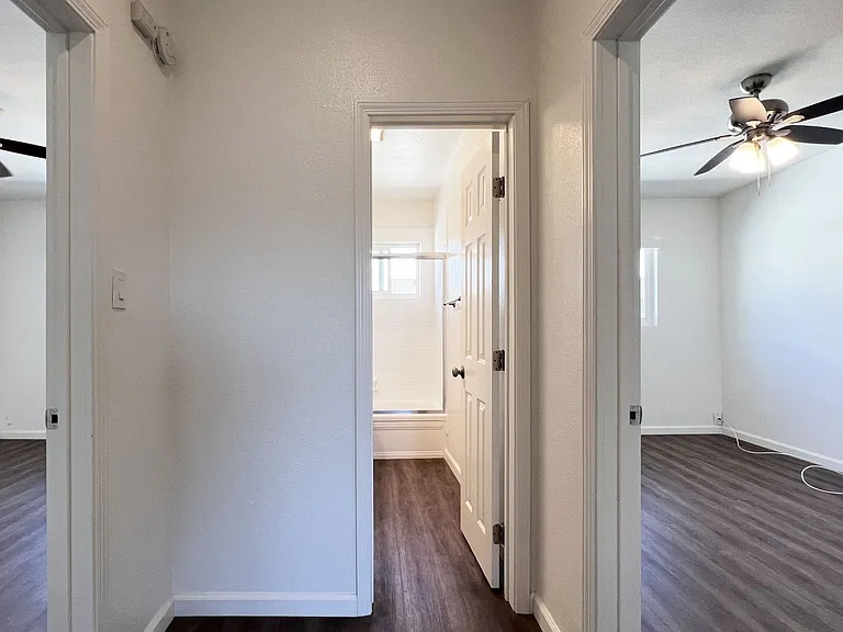 1743 W Malvern Ave #6 — Photo 17