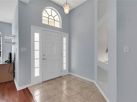 3rd image of 2155 Oakington St