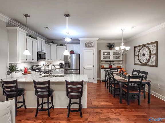 3rd image of 114 Moore Farm Cir NW Unit 114