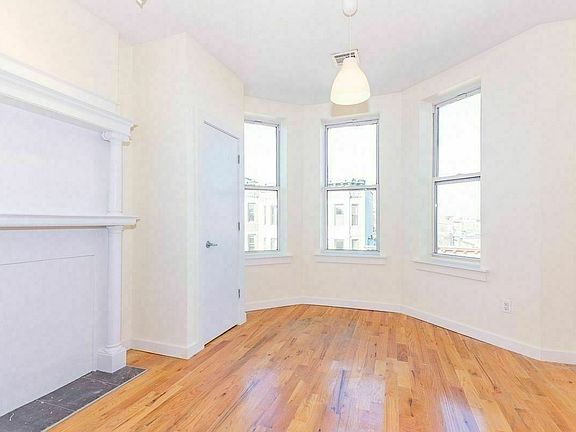 2nd image of 778 Lincoln Pl #Bk3