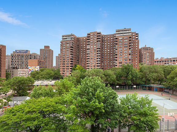 3rd image of 35 Essex St #6C