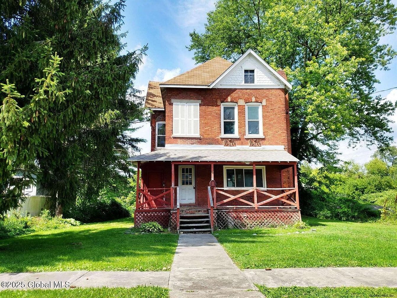 1st image of 9 Lincoln Street