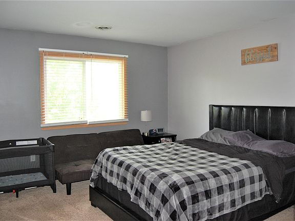 3rd image of 1725 Homan Dr APT 203