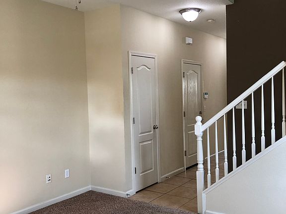 3rd image of 1911 Cabrera Ct