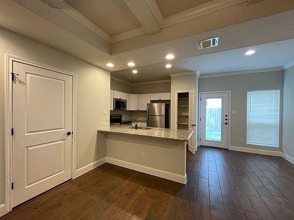3rd image of 6423 Melanzane Ave Unit 3