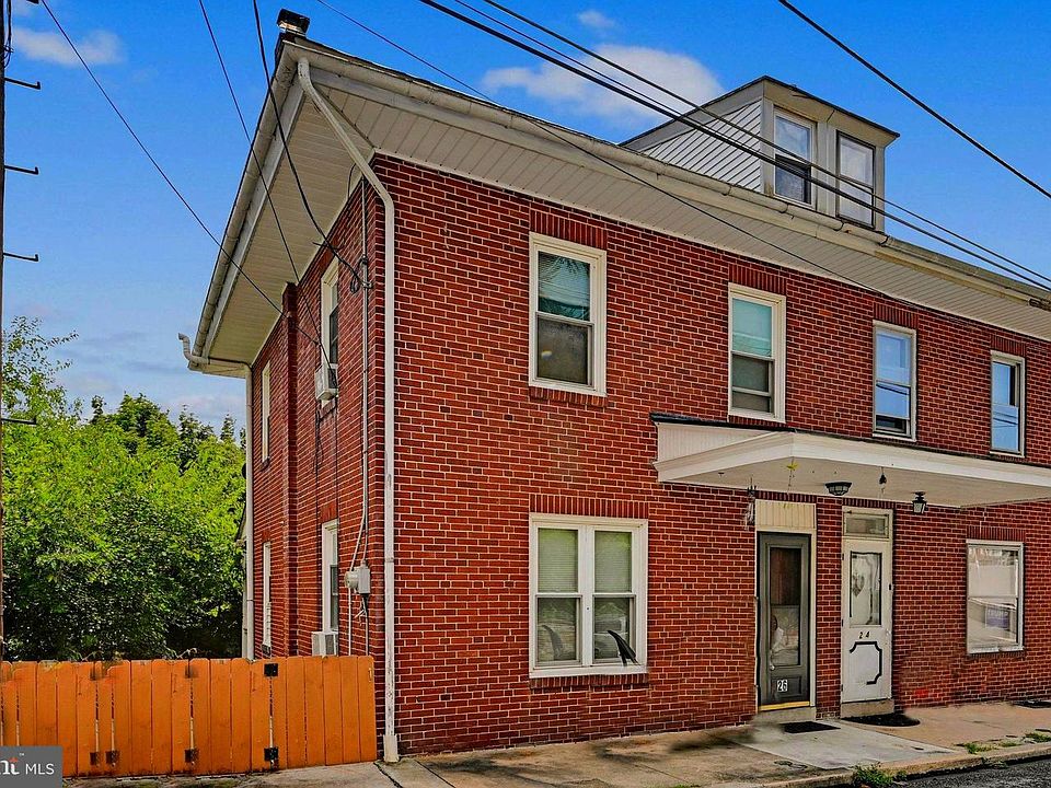 1st image of 26 E Mohn St