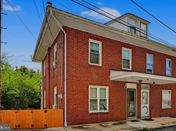 26 E Mohn St, Mohnton, PA 19540