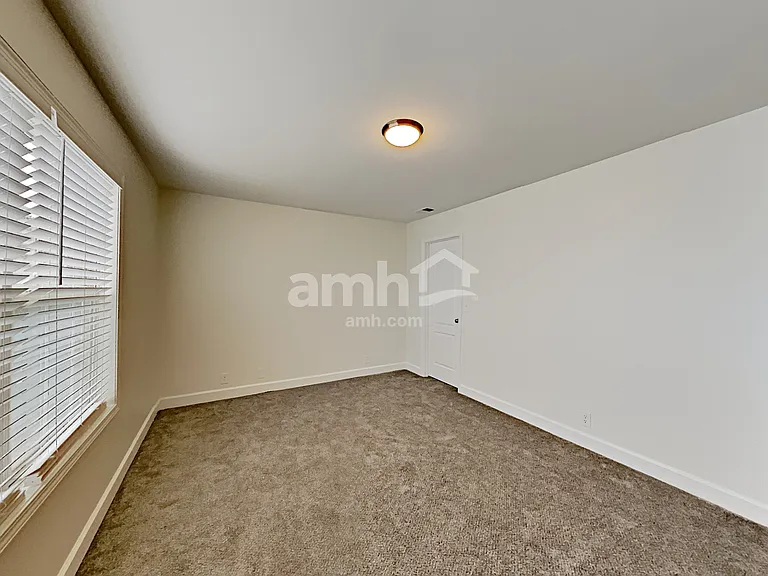 2533 Kilkenny Ct — Photo 19