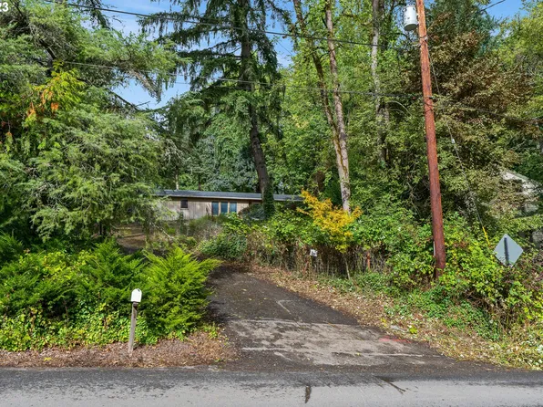 15370 Twin Fir Rd, Lake Oswego, OR 97035