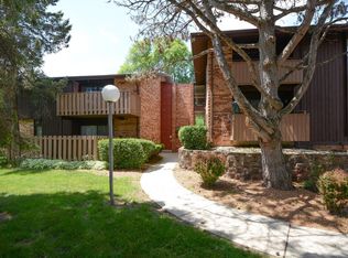7007 N Green Bay Ave APT A, Glendale, WI 53209