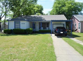 5708 S Hampshire Blvd, Fort Worth, TX 76112