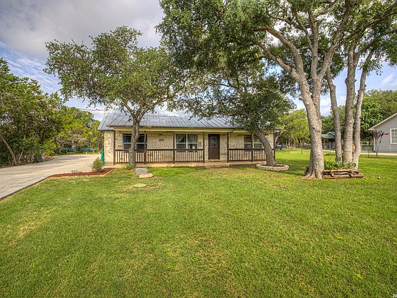 5th image of 1840 Rustic Oak Ln