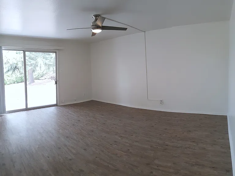Cortez Circle Apartments — Photo 8