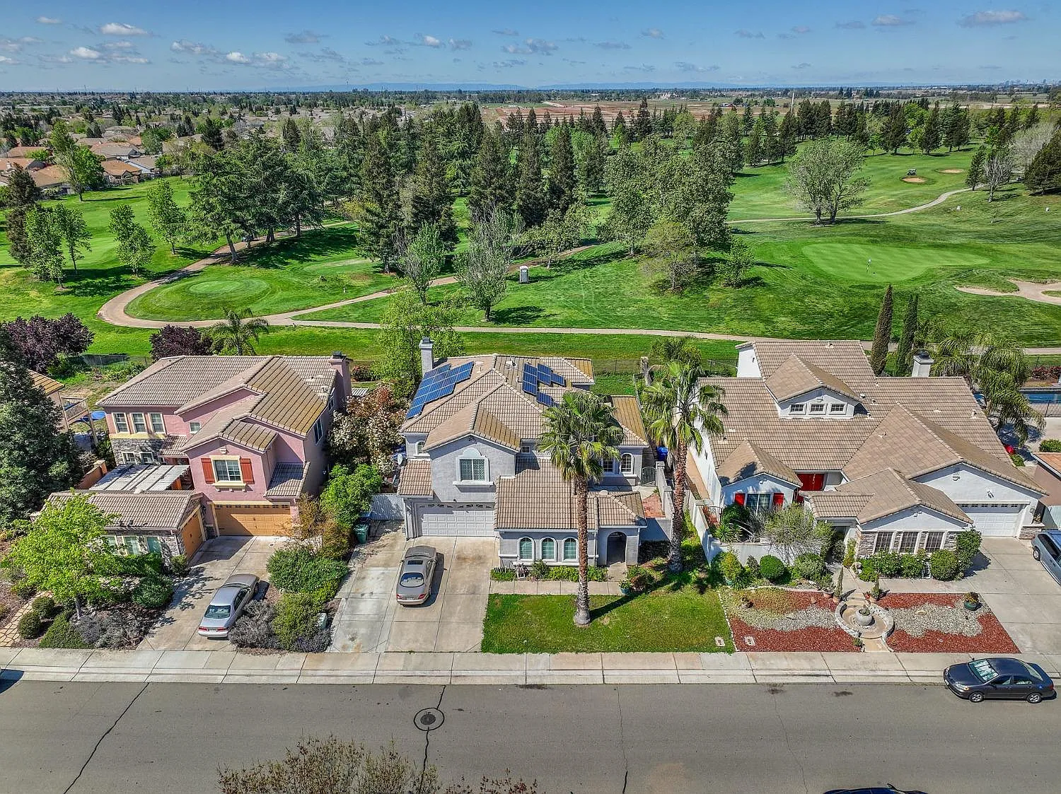 7820 Tigerwoods Dr — Photo 2