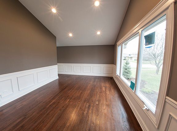 2nd image of 13057 Buttercup Ct