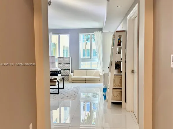 7355 SW 89th St APT 526N, Miami, FL 33156