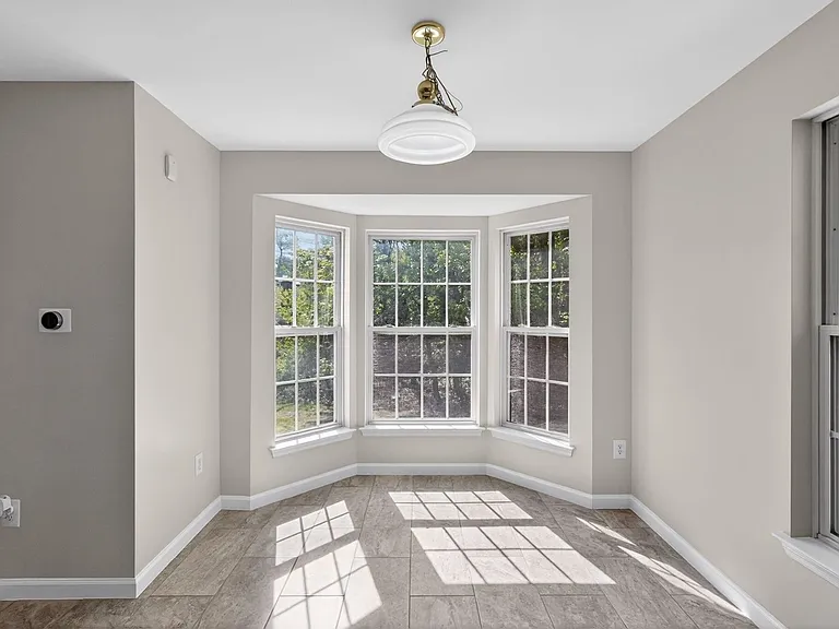 21 Golf View Ct — Photo 16