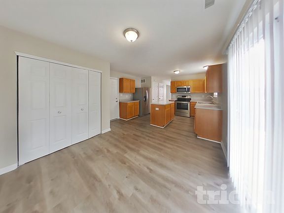 3rd image of 1298 Constitution Dr