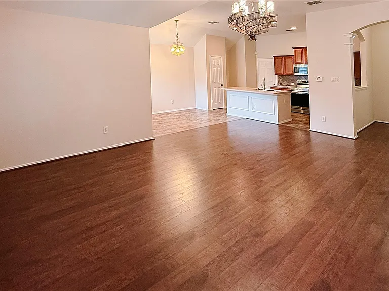 4308 Summer Star Ln — Photo 9