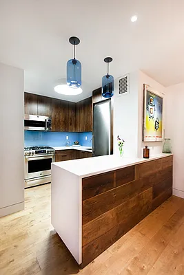 Sold by Compass | media 2