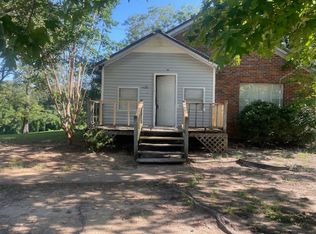 428 Jumper Macon St, Baldwyn, MS 38824
