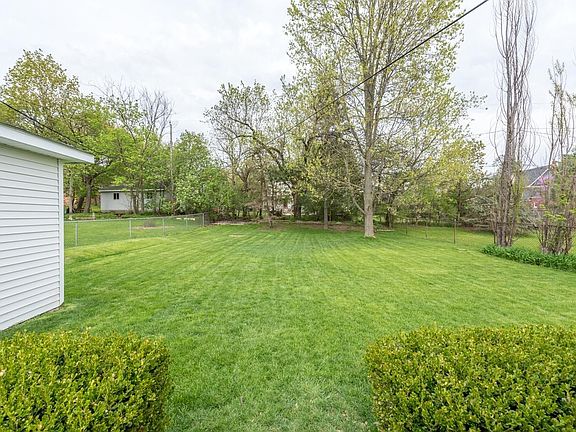 2nd image of 253 Mark Hannah Ct