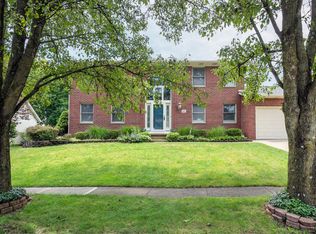 61 Mackenzie Dr, Pickerington, OH 43147