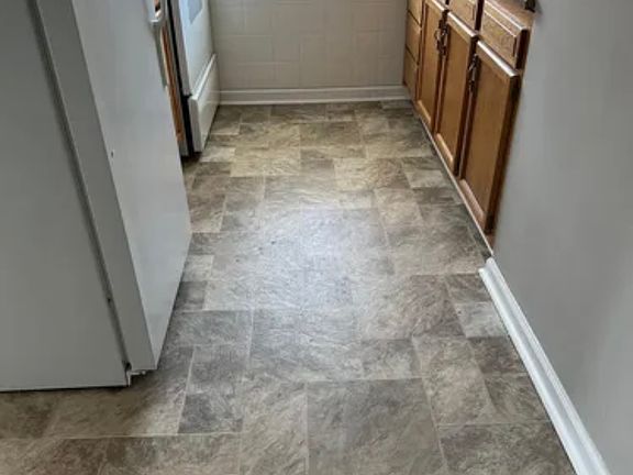 3rd image of 539 Corona Ave APT B