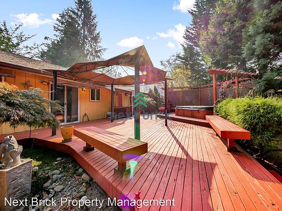 5th image of 17023 72nd Ave NE