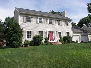 28 Bouffard Dr, Marlborough, MA 01752