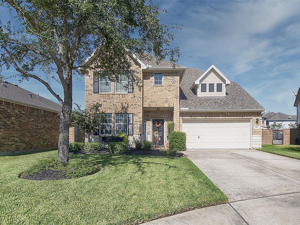 1st image of 2551 Pelican Dr