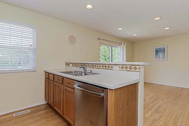 244 Parktrail Rd — Photo 73