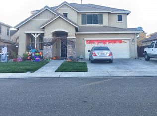1527 Topiary Dr, Manteca, CA