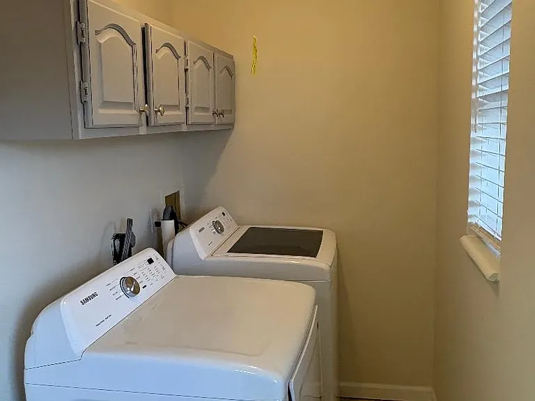 1472 Elmira St #2 — Photo 7