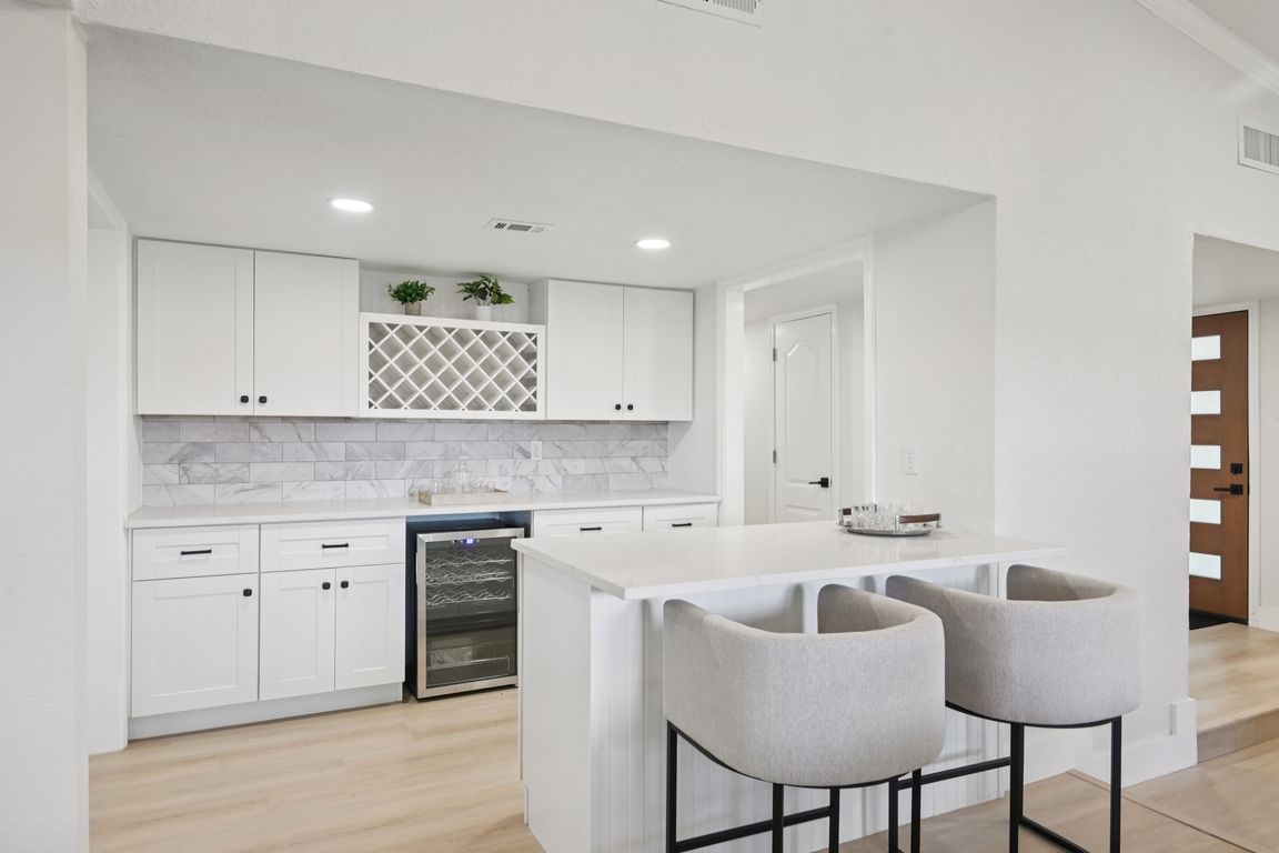 W Spring Creek Pkwy-1706-021.jpg